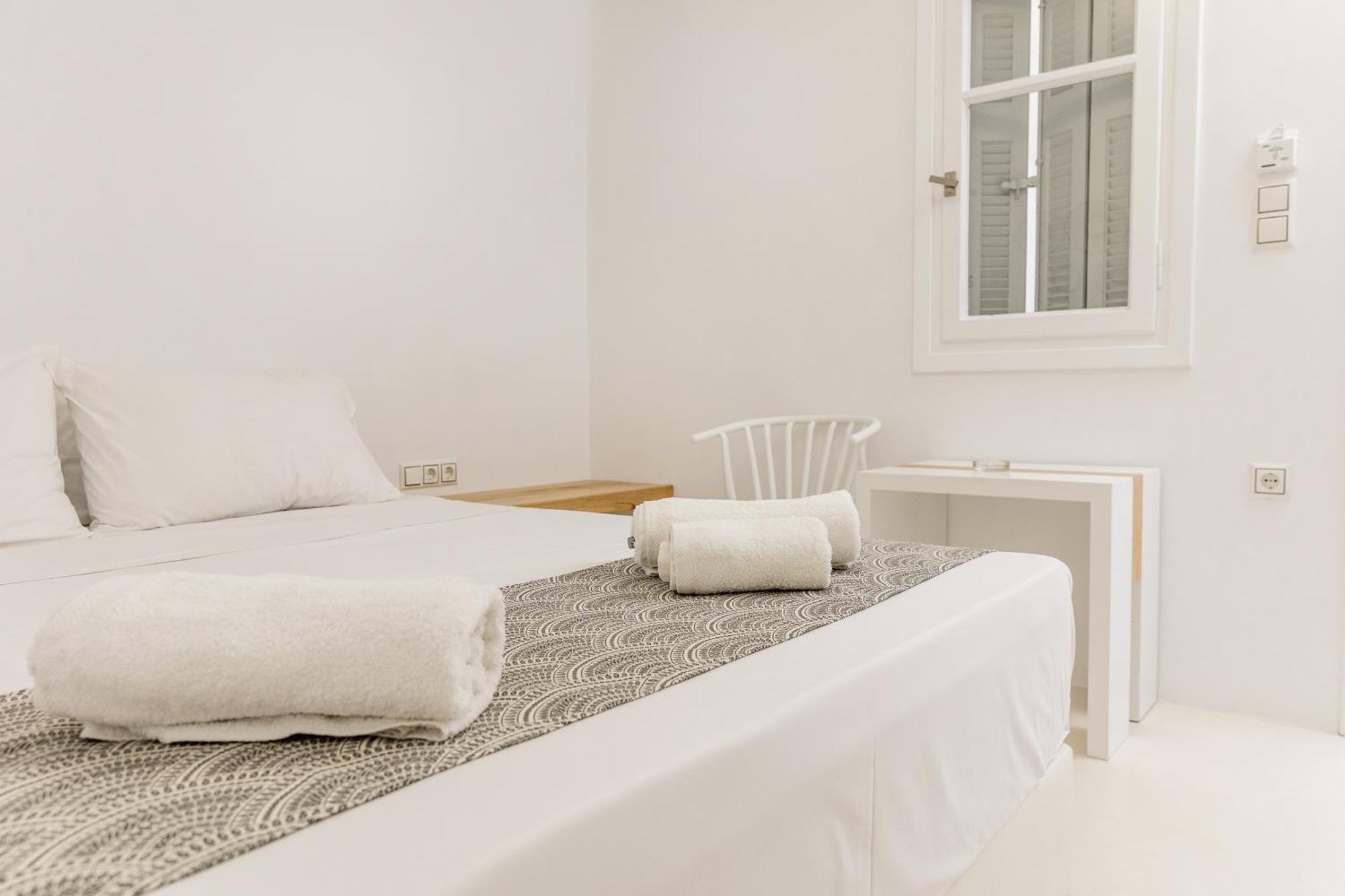 Naxos Downtown Apartments & Suites Naxos City Zimmer foto